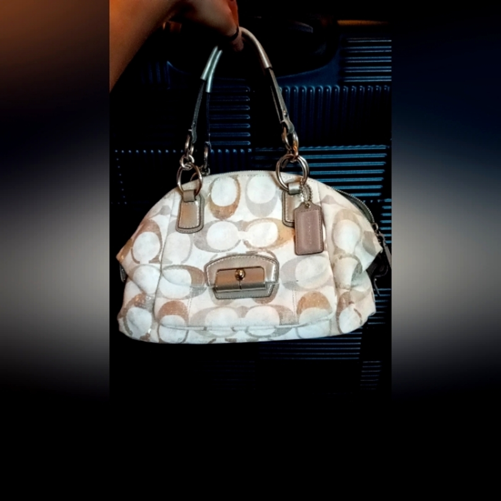 Kristin Signature Dome Sequin Satchel Shoulder Bag COACH M1171-19338 Kristin...